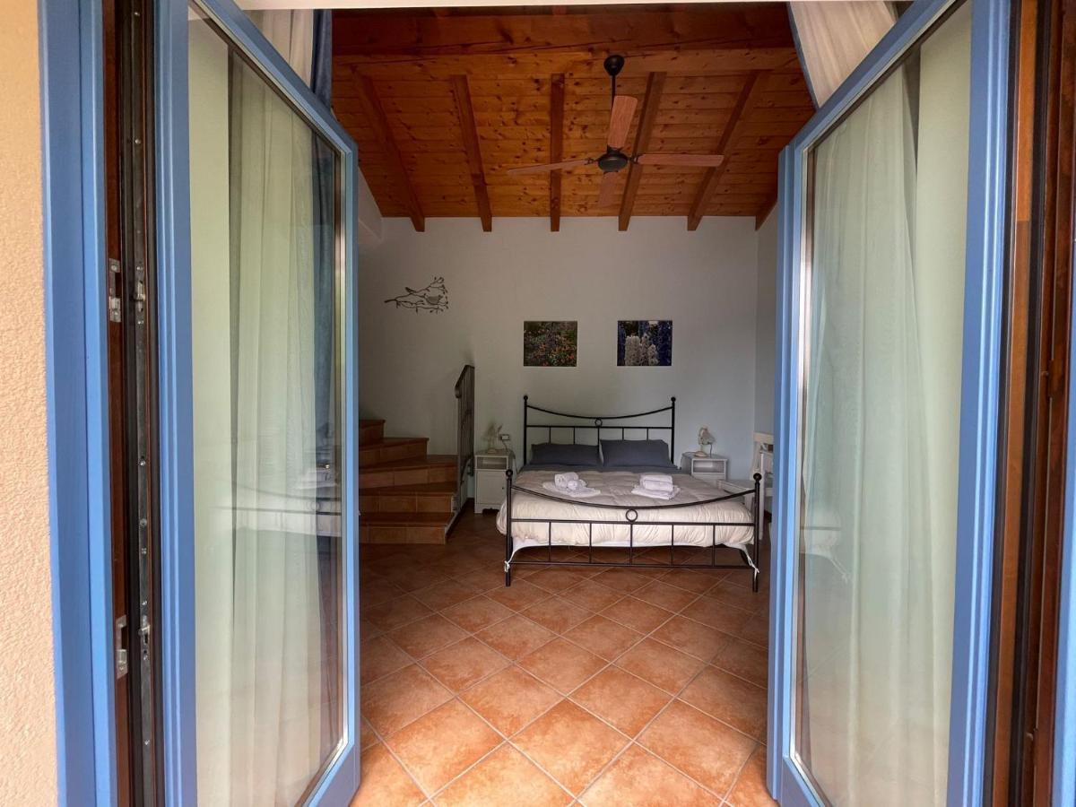 B&B La Casa Di Trizziコモ エクステリア 写真
