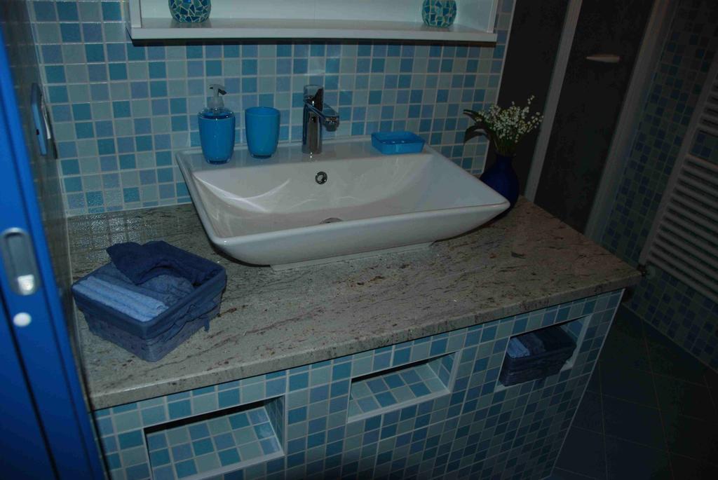 B&B La Casa Di Trizziコモ 部屋 写真
